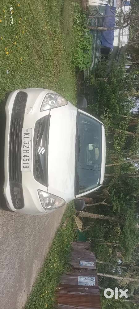 Maruti Suzuki Dzire 2015