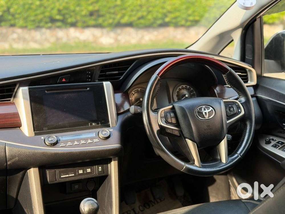 Toyota Innova Crysta 2.4 Zx Mt, 2019, Diesel