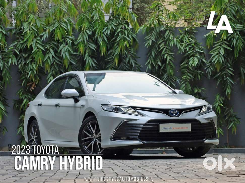 Toyota Camry Hybrid, 2023, Petrol