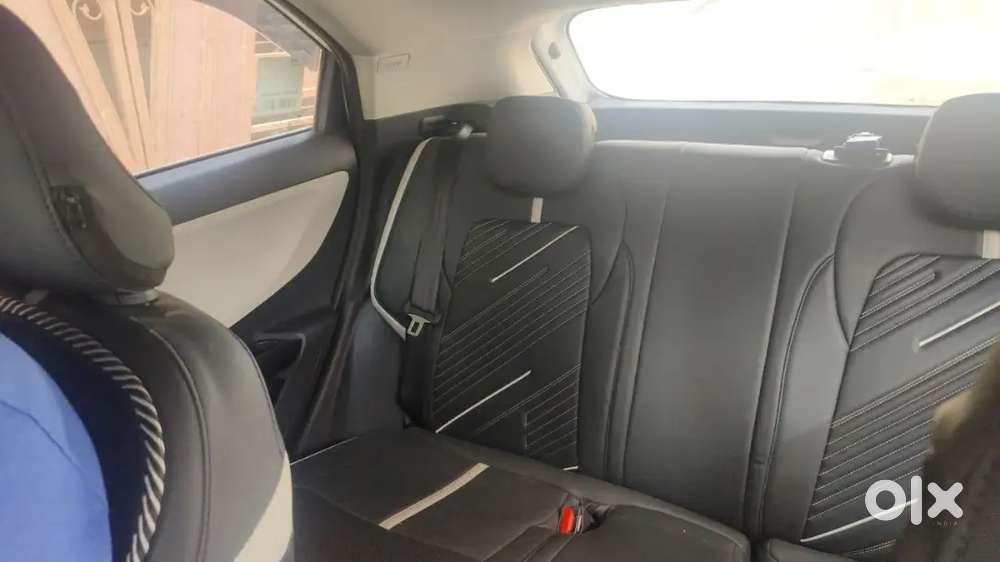 Tata Nexon 2025 Petrol Amt