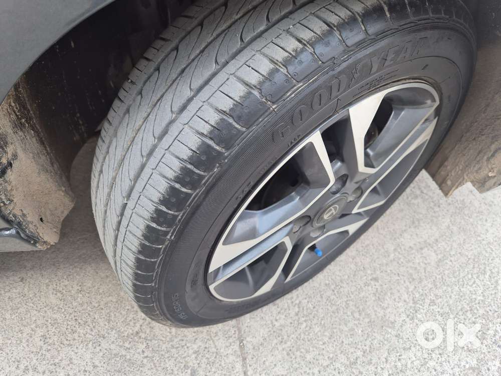 Tata Tiago Xza Plus, 2023, Petrol