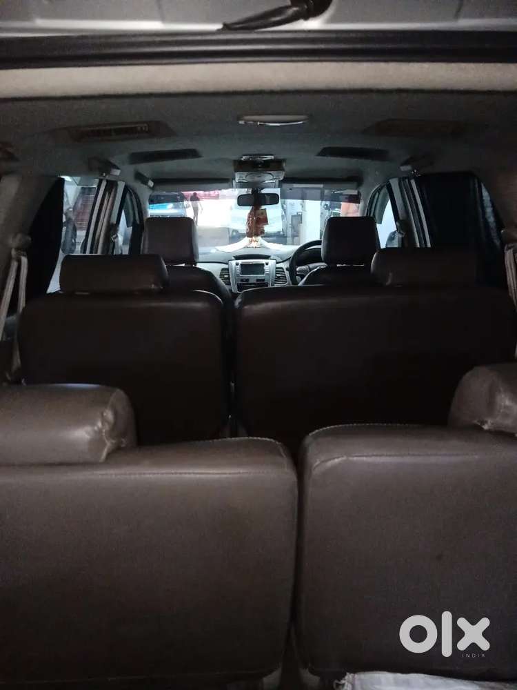 Toyota Innova 2012 V Model Diesel Good Condition