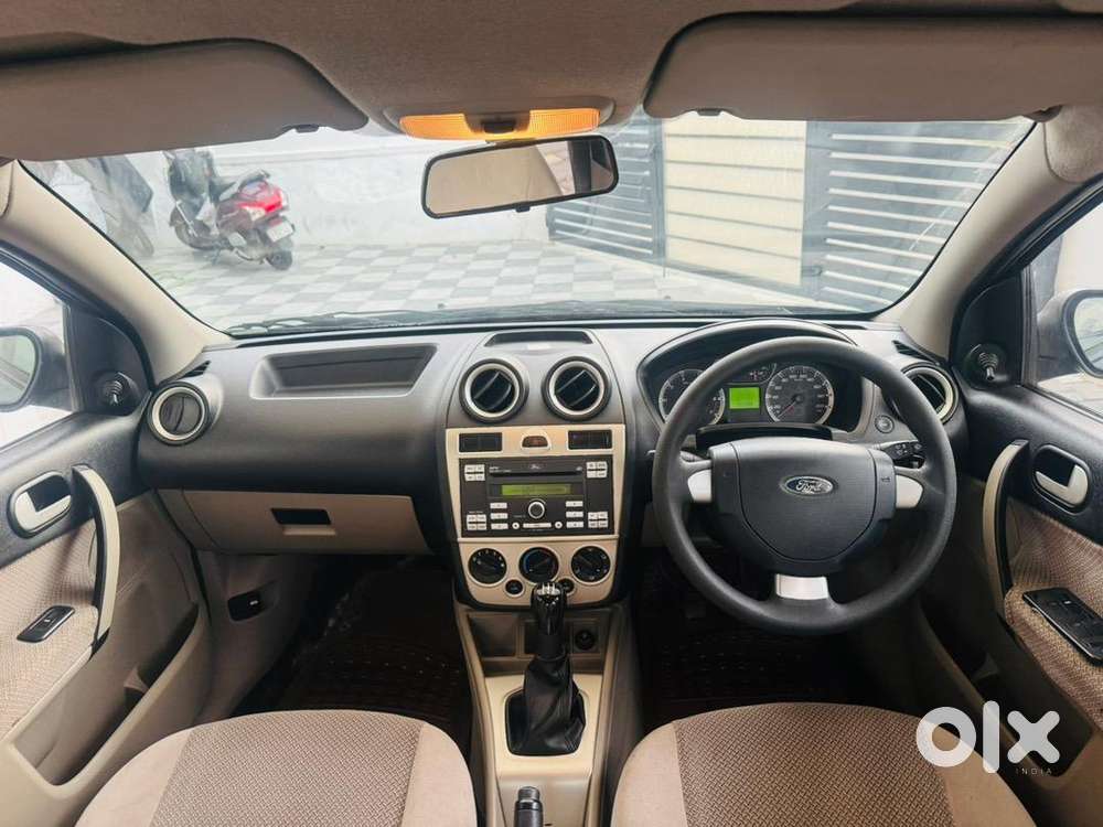 Ford Fiesta Classic Petrol 98000 Km Driven