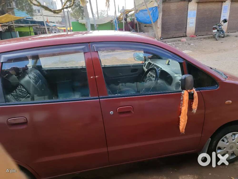 Maruti Suzuki Zen Estilo 2010