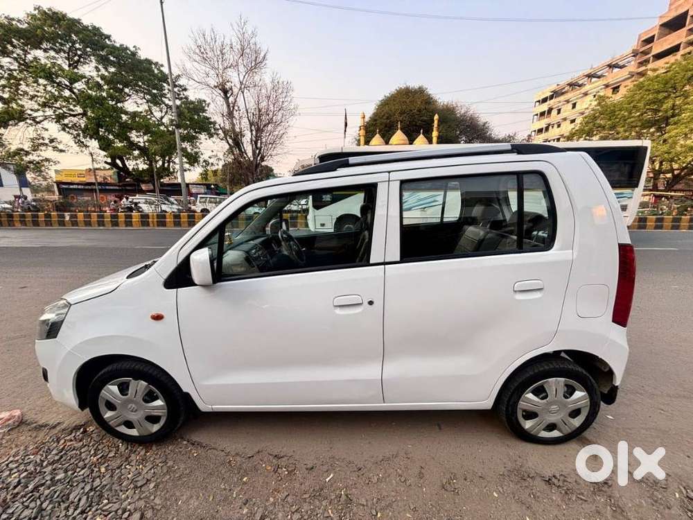 Maruti Suzuki Wagon R Vxi 1.2, 2017, Petrol