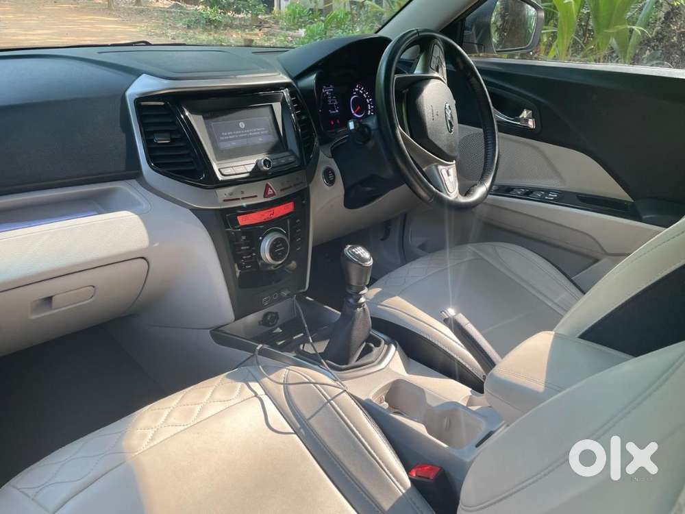 Mahindra Xuv 300 W8