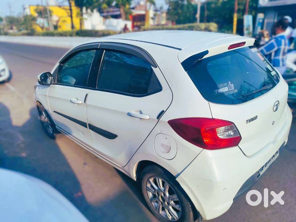 Tata Tiago Xz Top Model (2017)