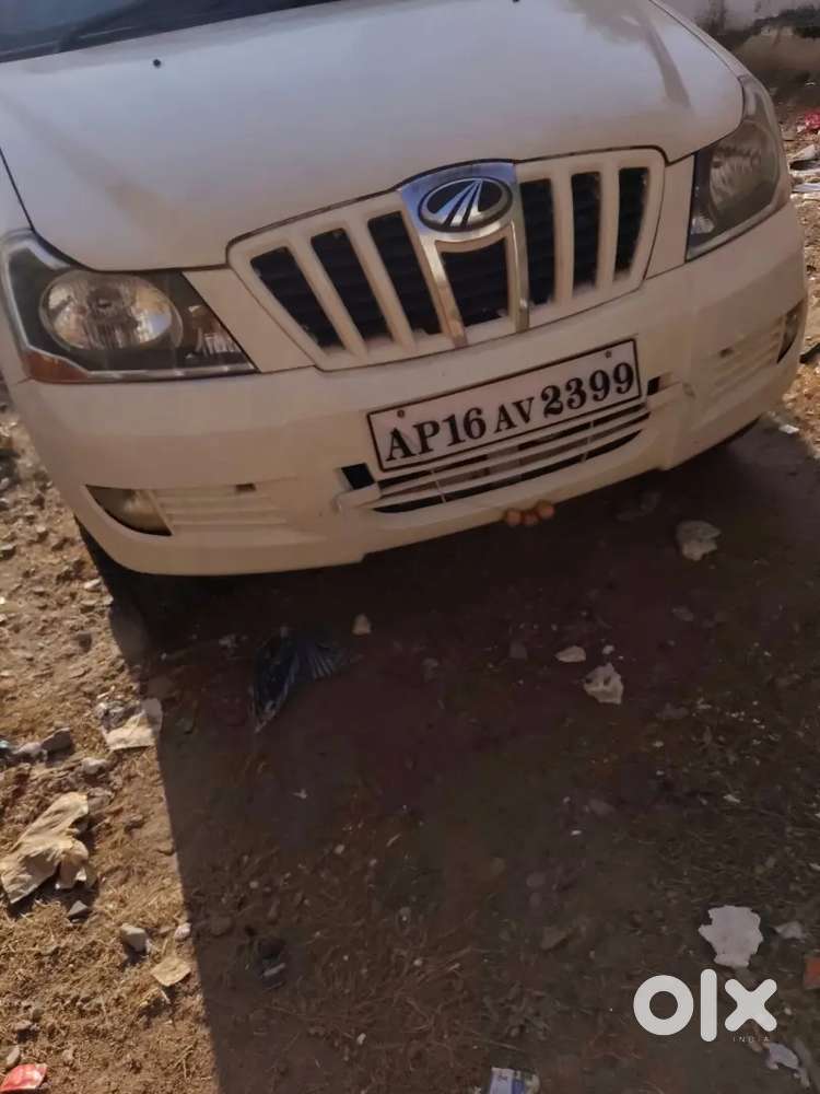 Mahindra Xylo 2011