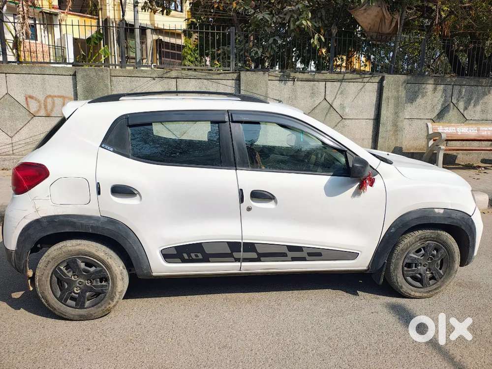 Renault Kwid Rxt Amt 2017 Petrol Well Maintained