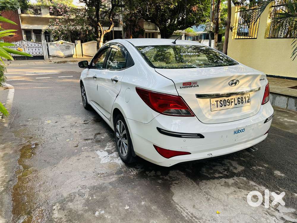 Hyundai Verna [2015-2017] Fluidic 4s 1.6 Vtvt Sx (o), 2015, Petrol