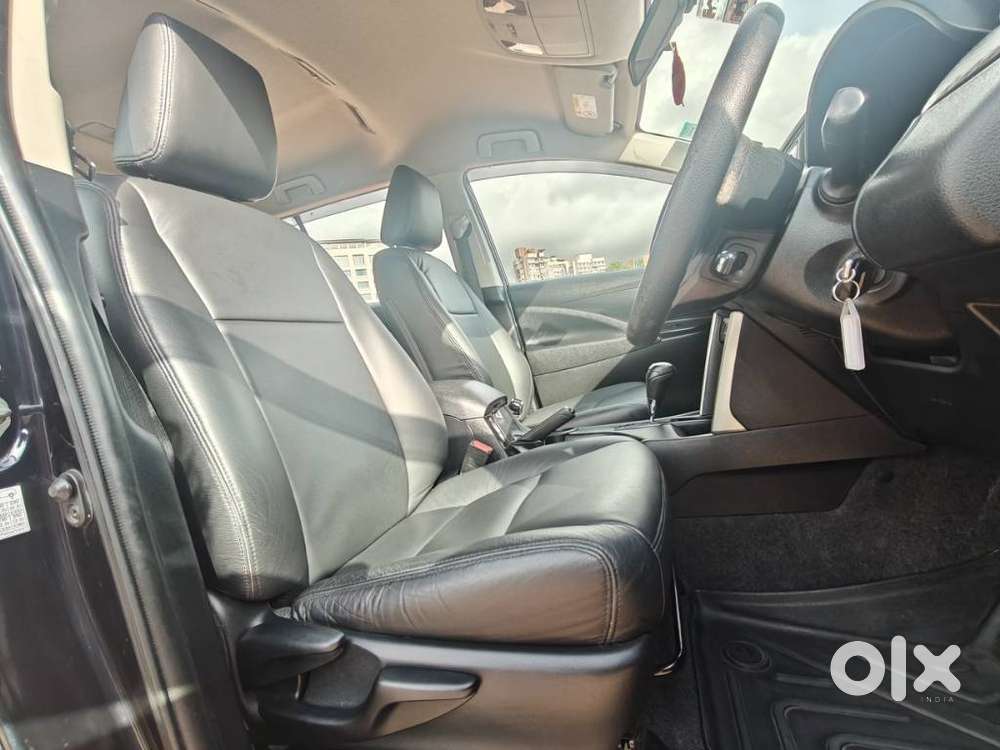 Toyota Innova Crysta 2.4 Gx Limited Edition At 8 Str, 2022, Diesel