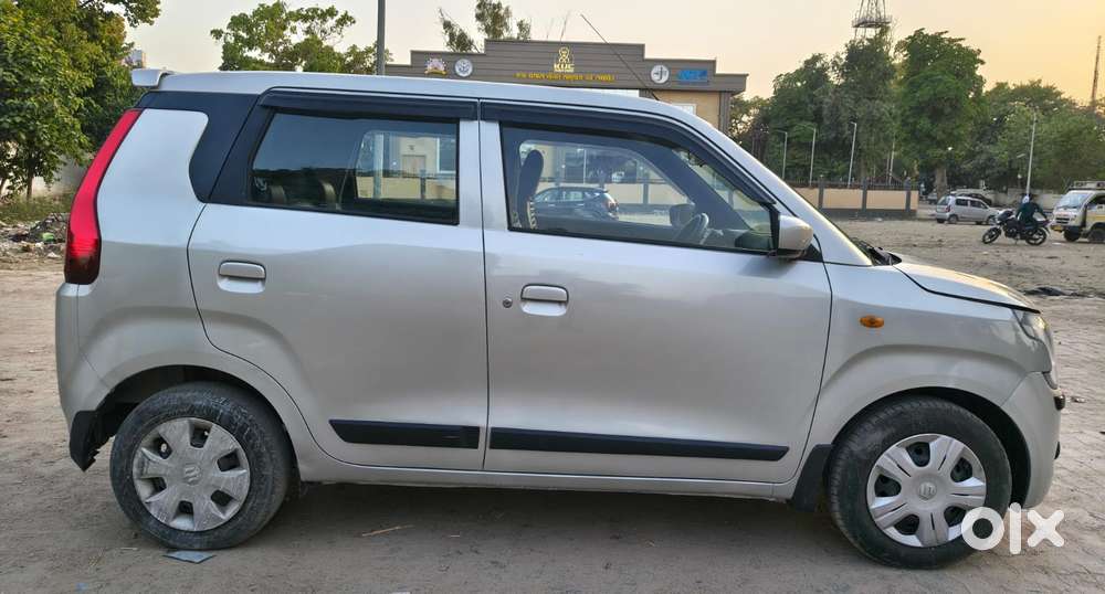 Maruti Suzuki Wagon R 1.0 Vxi Cng, 2022, Cng & Hybrids