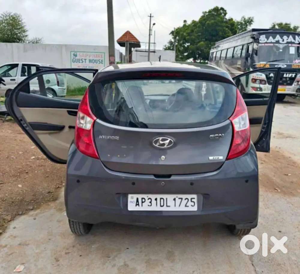 Hyundai Eon 2015 Petrol 56300 Km Driven