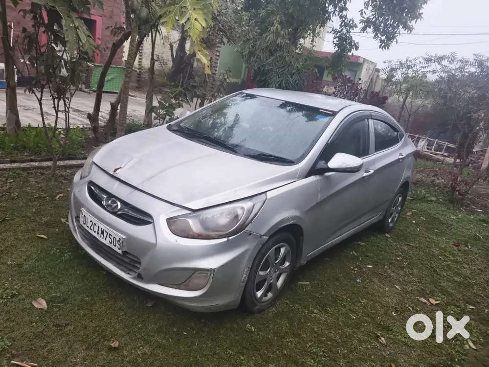 Hyundai Verna 2012 Petrol Well Maintained