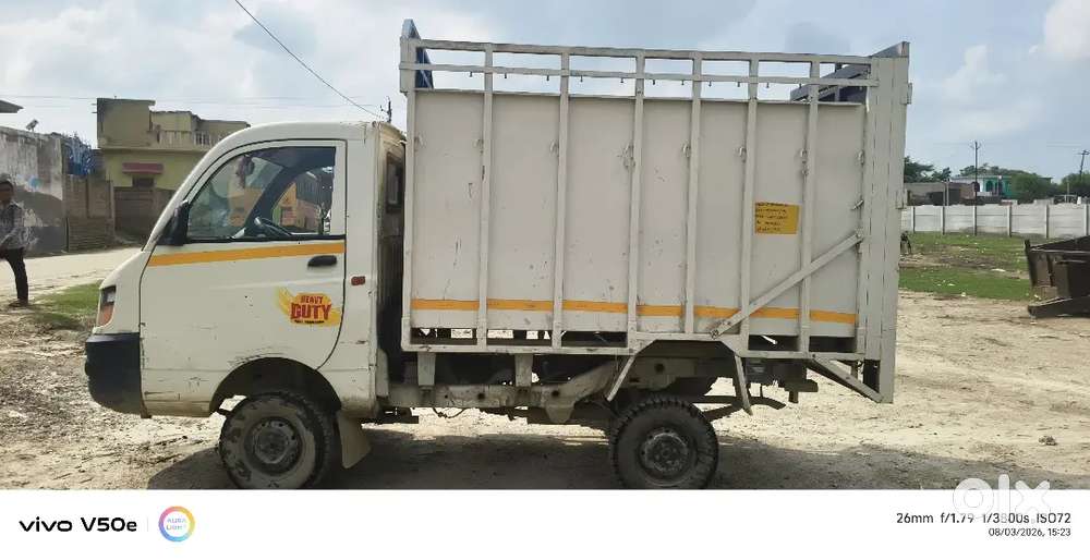 Mahindra Supro 0.9 Zx 2021