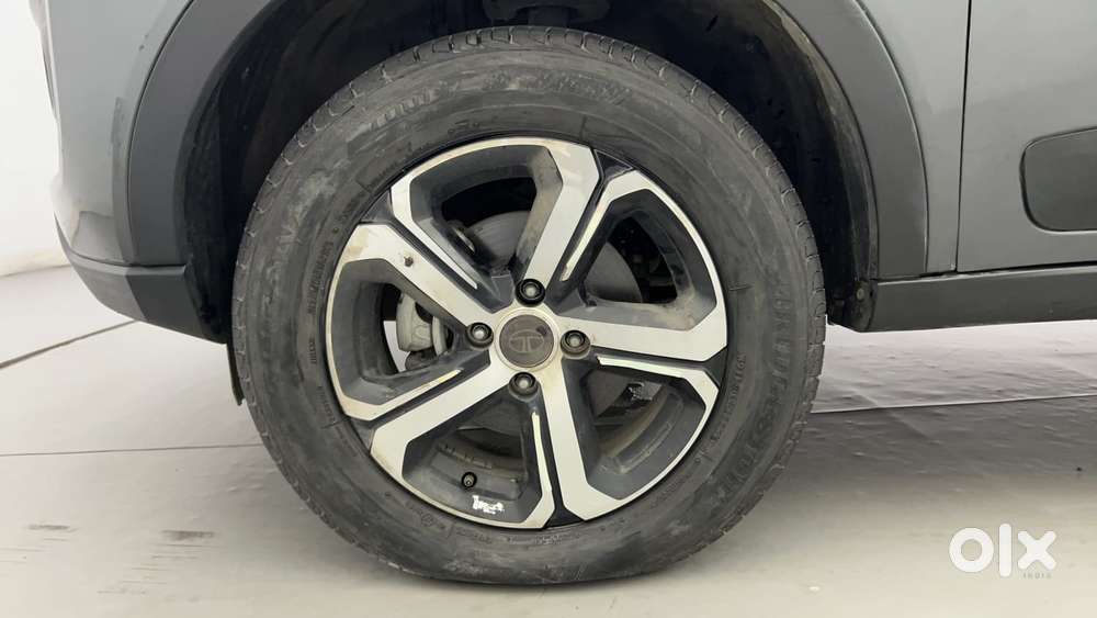 Tata Nexon 1.2 Revotron Xz Plus, 2023, Petrol