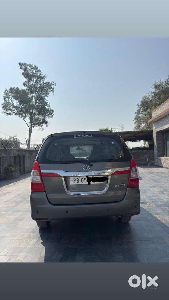 Toyota Innova 2014 Diesel Well Maintained