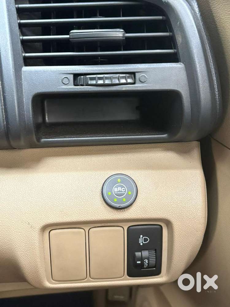 Honda City 2010 Cng & Hybrids 105000 Km Driven