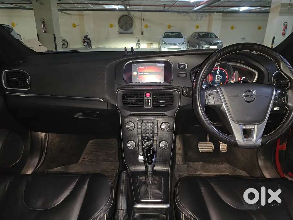 Volvo V40 2018 Diesel 50100 Km Driven