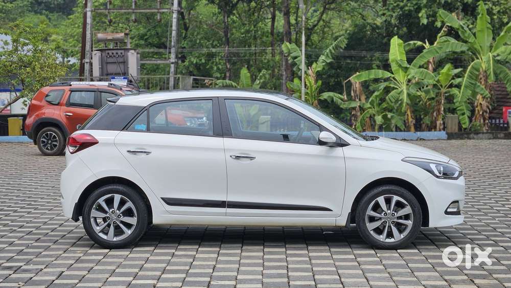 Hyundai I20 Petrol Asta Option, 2016, Petrol