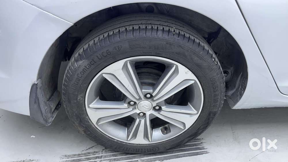 Hyundai Verna 1.6 Crdi Sx Plus At, 2017, Diesel