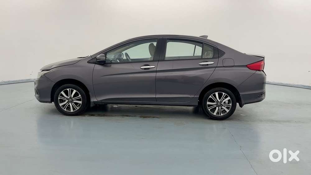 Honda City I-vtec V, 2018, Petrol
