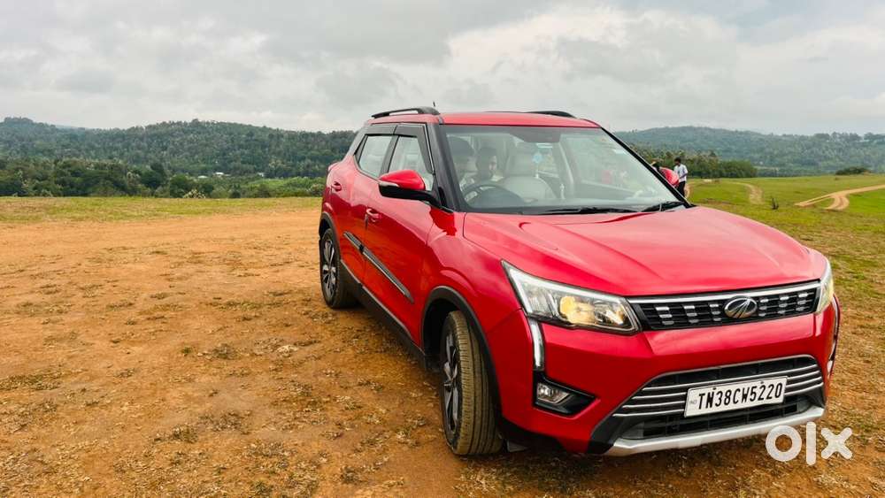 Mahindra Xuv300 W8 (o) Petrol – For Sale Tn 38 Registered