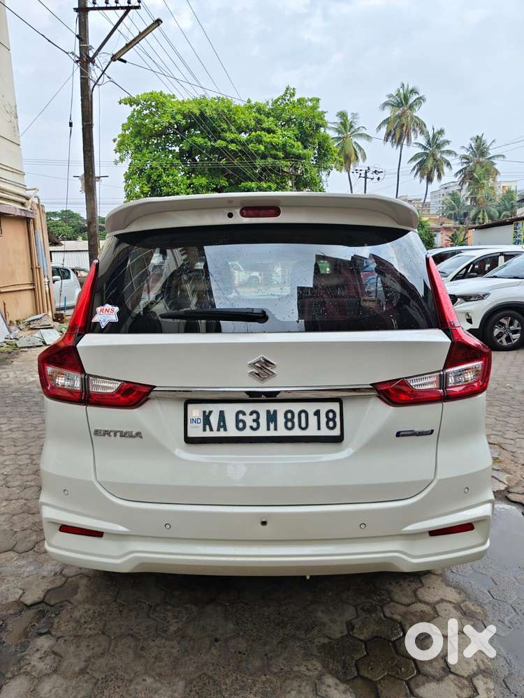 Maruti Suzuki Ertiga 1.5 Zxi Plus Shvs, 2020, Petrol