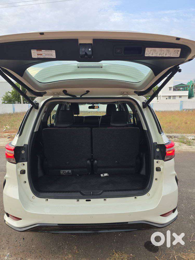 Toyota Fortuner Legender 4x2 At 2.8, 2022, Diesel