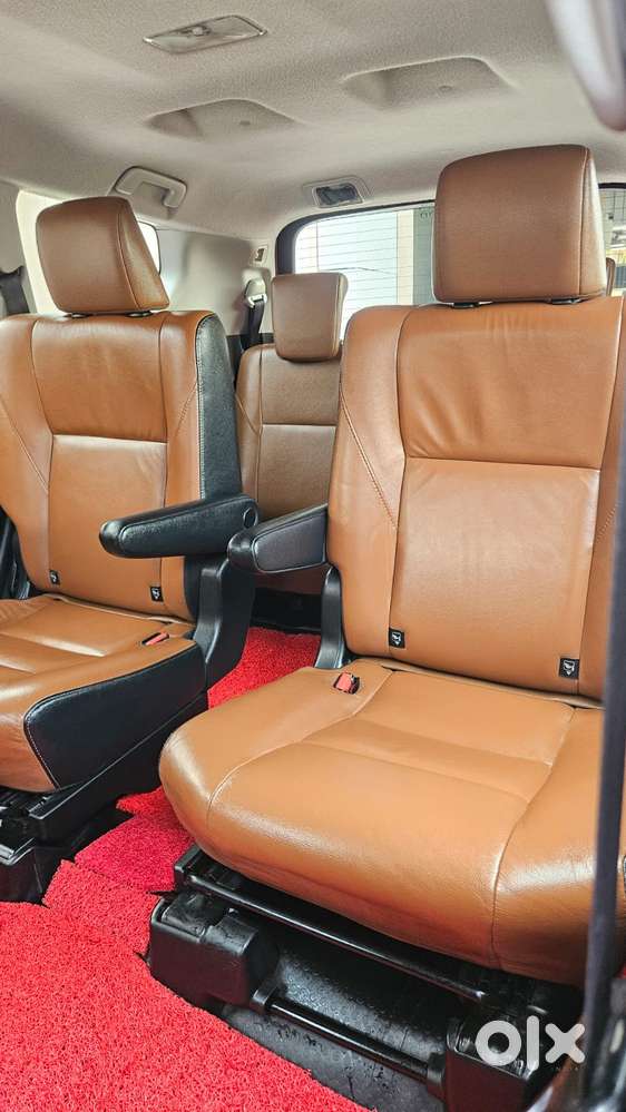 Toyota Innova Crysta 2.8z Automatic, 2019, Diesel