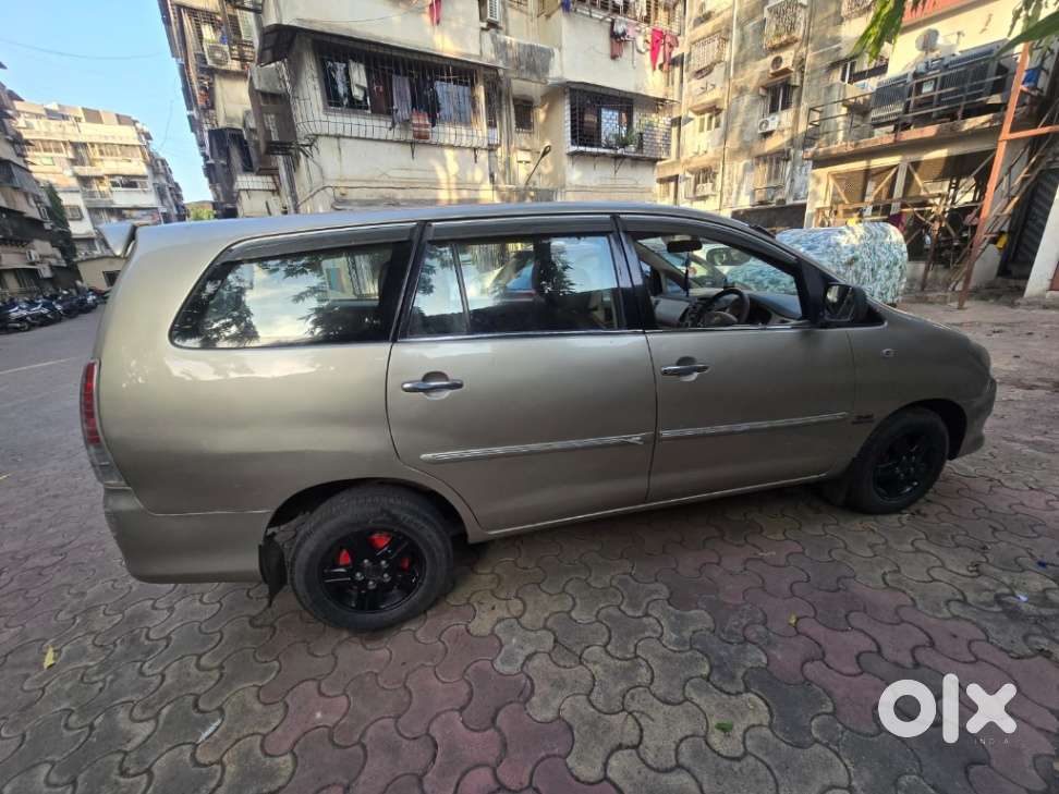 Toyota Innova 2004-2011 2.5 V Diesel 7-seater, 2007, Diesel