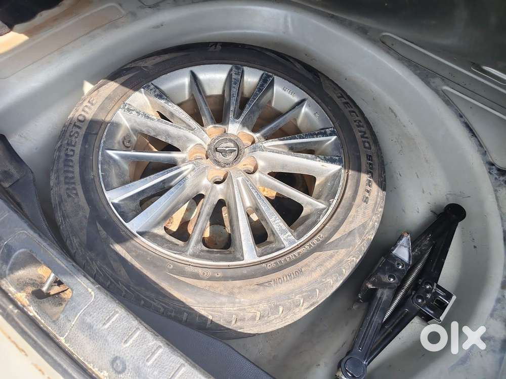 Toyota Corolla Altis Gl Mt, 2015, Petrol