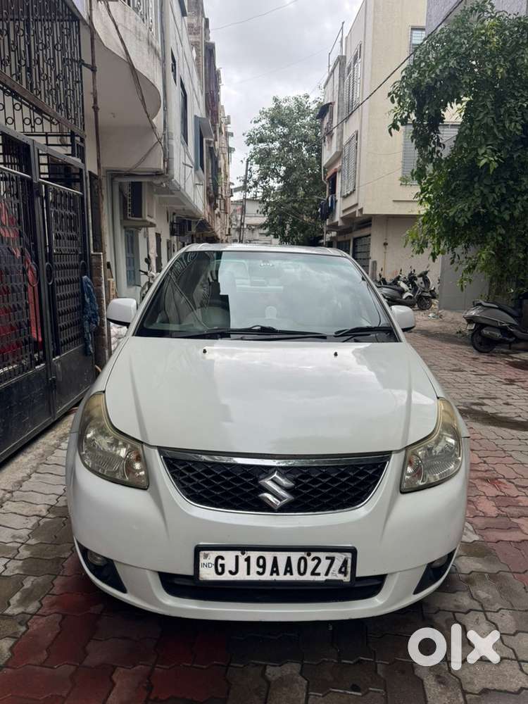 Maruti Suzuki Sx4 2012