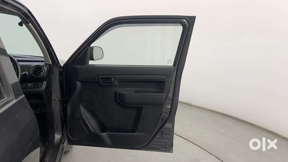 Maruti Suzuki S-presso 1.0 Vxi Cng, 2021, Cng & Hybrids