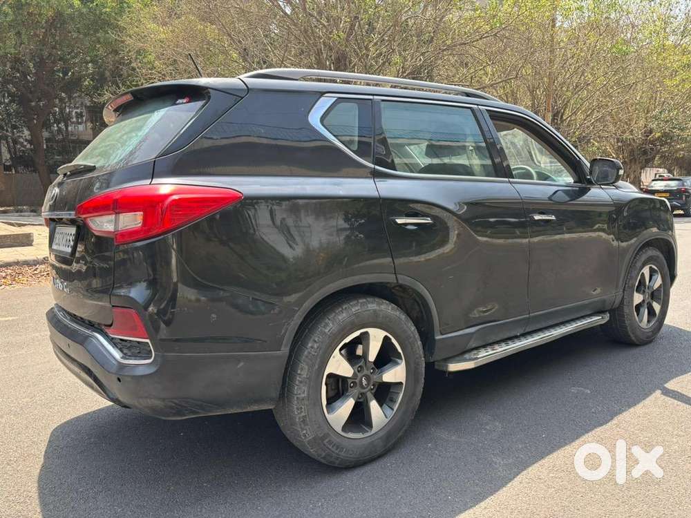 Mahindra Alturas G4 2019 Diesel Well Maintained