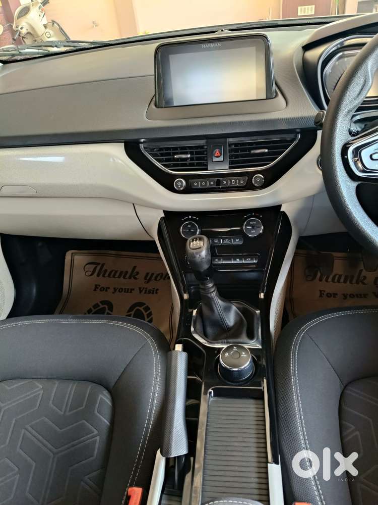 Tata Nexon 1.2 Revotron Xz Plus, 2020, Petrol