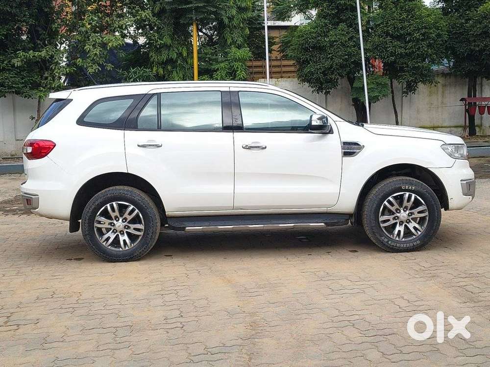 Ford Endeavour 3.2 Titanium At 4x4, 2017, Diesel