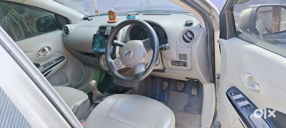 Nissan Sunny Diesel 2012 Car