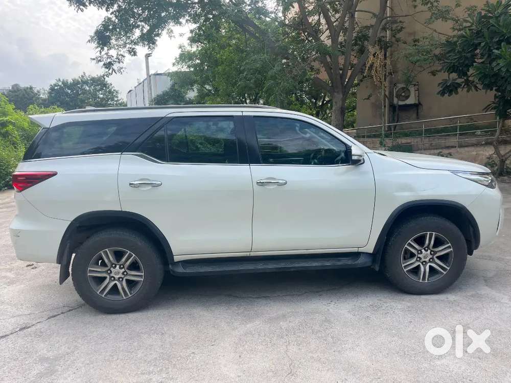 Toyota Fortuner Legender 2017 Diesel