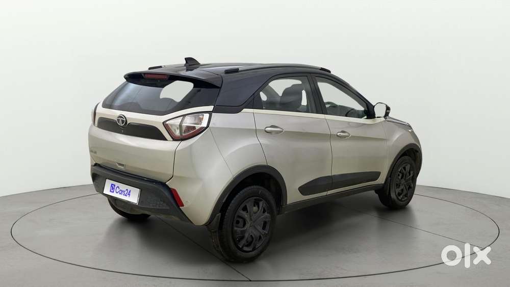 Tata Nexon 1.2 Revotron Xt, 2018, Petrol