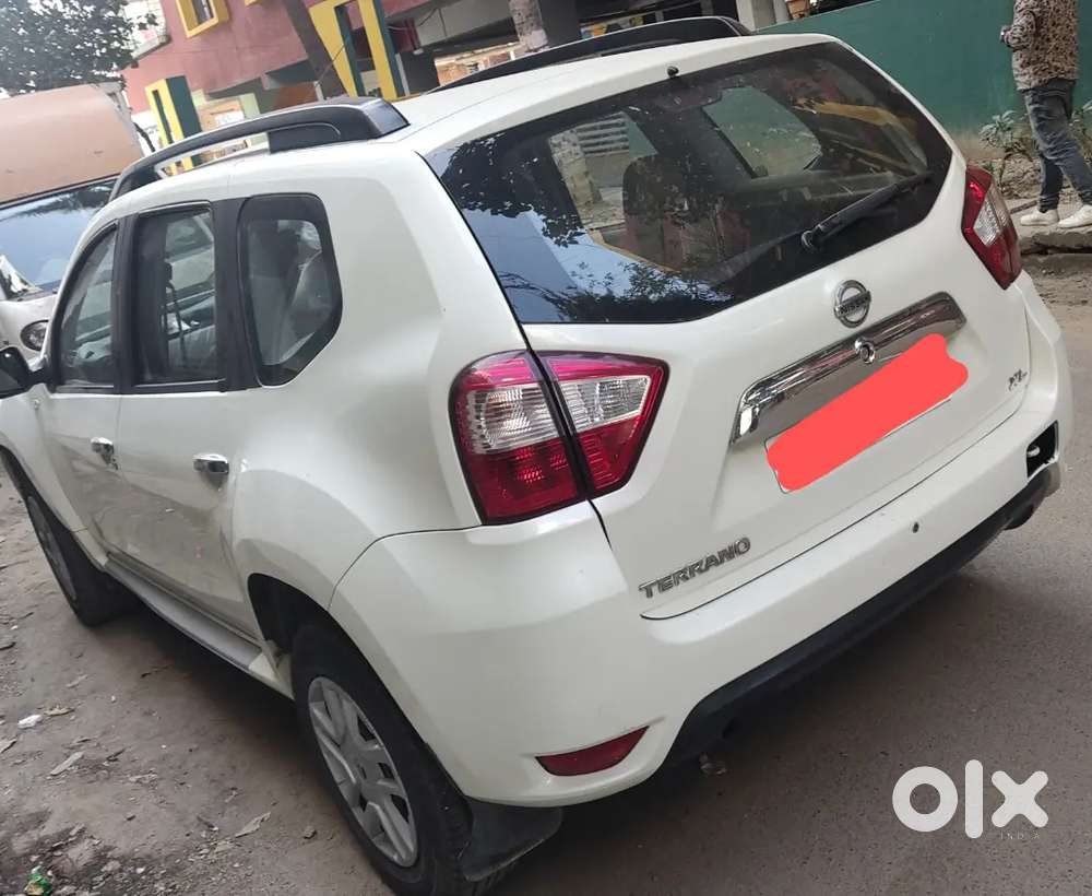 Nisaan Terrano - 2015