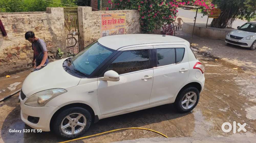 Maruti Suzuki Swift 2012 Diesel Well Maintained