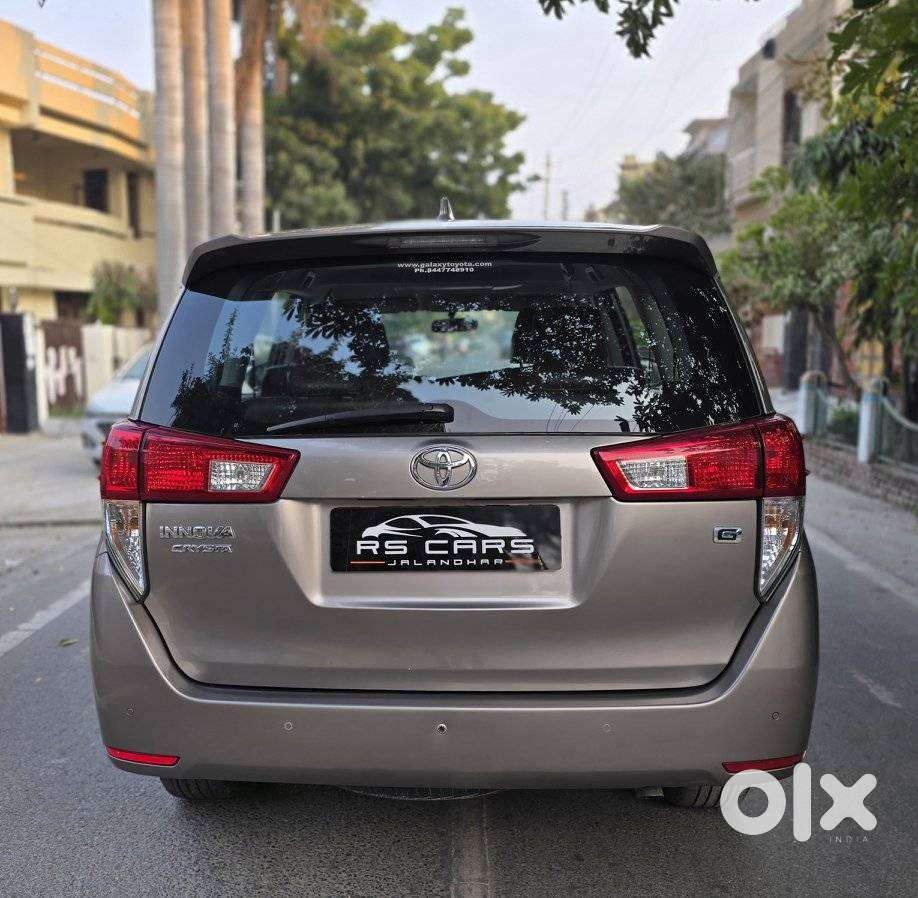 Toyota Innova Crysta 2.4 G Mt 7 Str, 2021, Diesel