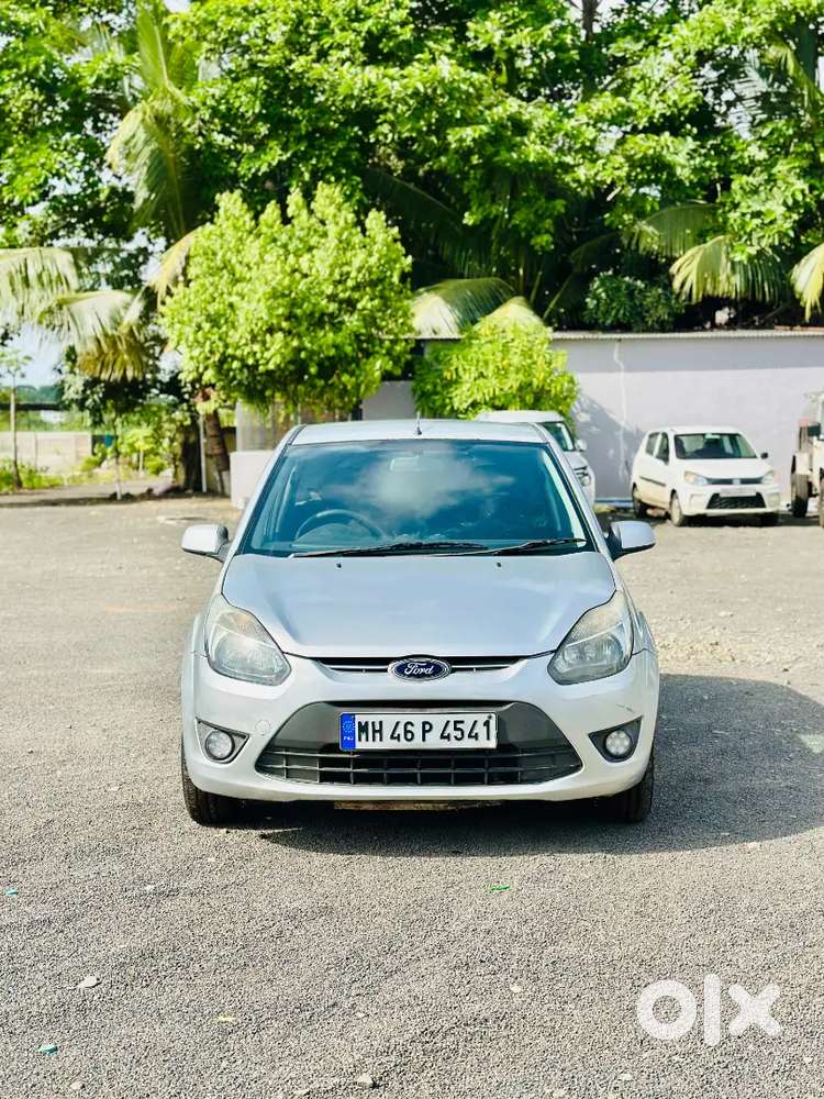 Ford Figo Diesel Zxi 2012