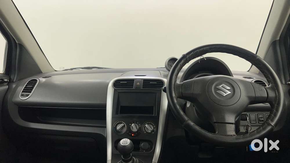 Maruti Suzuki Ritz Vxi, 2015, Petrol