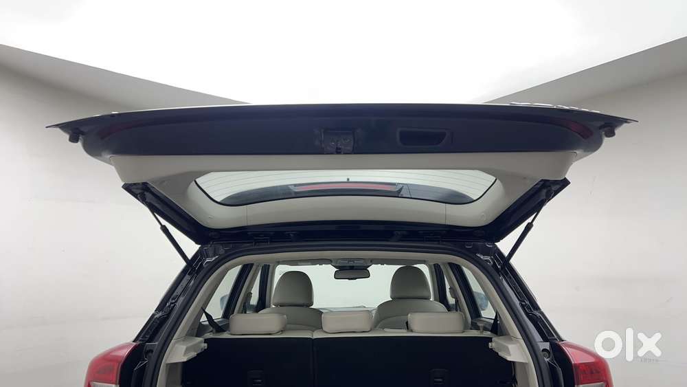 Mahindra Xuv300 W8 Option, 2020, Petrol