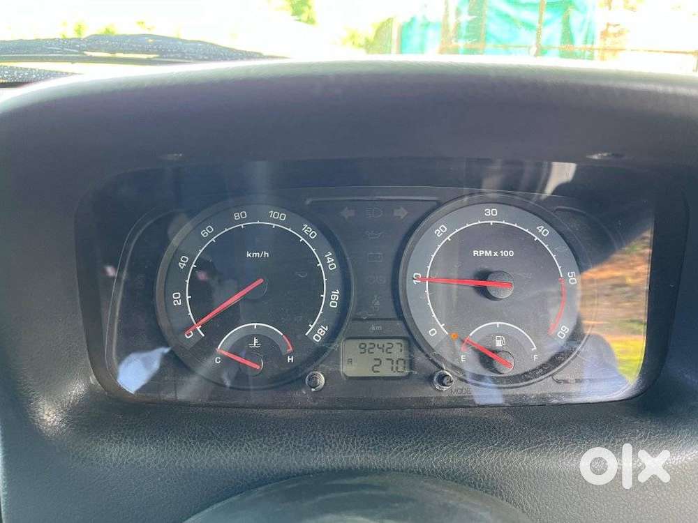 Maruti Suzuki Zen Estilo Lxi Lpg, 2001, Petrol