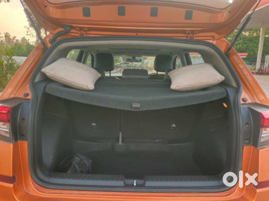 Skoda Kushaq 1.0 Tsi Style, 2021, Petrol