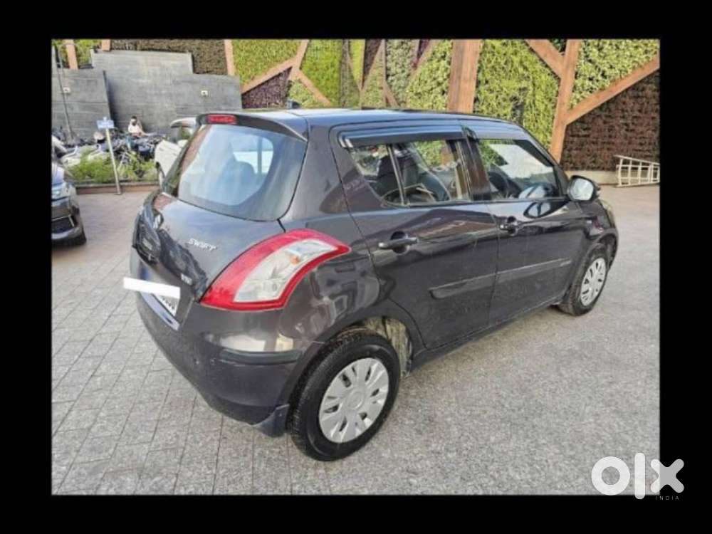 Maruti Suzuki Swift 1.2 Vxi (o), 2017, Petrol