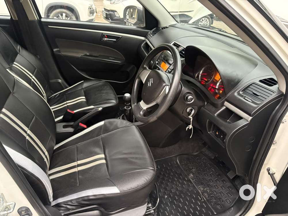 Maruti Suzuki Swift Vxi Abs Bsiv, 2015, Petrol